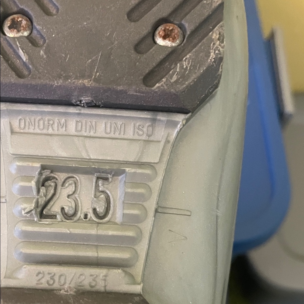 Head Gray Ski Boots with Amber Buckles - Picture 5 of 5